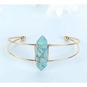 Turquoise stone adjustable bracelet​